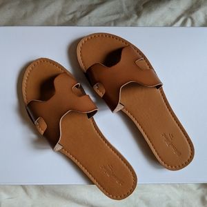 Slip on Sandals